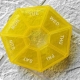 Cutie separator medicamente cu zilele saptamanii, Plastic, 7 compartimente, Galben