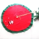 Covoras pentru Bradul de Craciun, din Tesatura Pufoasa, cu Fundite de Prindere, Model Mos Craciun, Rosu/ Verde, Diametru 90 cm