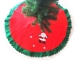 Covoras pentru Bradul de Craciun, din Tesatura Pufoasa, cu Fundite de Prindere, Model Mos Craciun, Rosu/ Verde, Diametru 90 cm