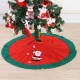 Covoras pentru Bradul de Craciun, din Tesatura Pufoasa, cu Fundite de Prindere, Model Mos Craciun, Rosu/ Verde, Diametru 90 cm