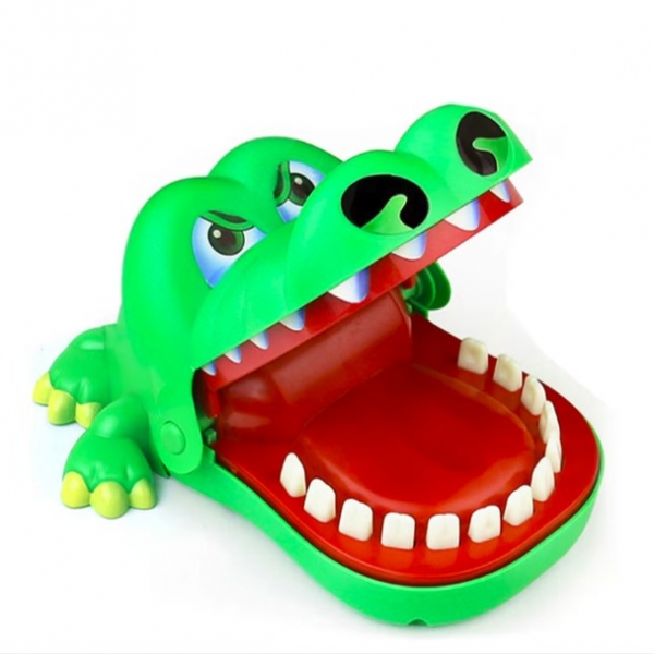 Jucarie interactiva Crocodil Dentist, Joc de Grup/Familie, 13 Dinti, Extra Big 21 x 14.5 x 11 cm, Verde