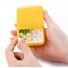 Cutie depozitare medicamente, 2 compartimente, Glisanta, Galben, Patrata, Inchidere etans