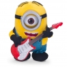 Plus Minions Stuart Danseaza si canta