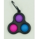 Breloc Triunghi Pop It 8 Cm, Multicolor/Negru