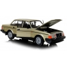 Macheta metalica Welly 1:24 - VOLVO 240 GL