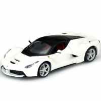 Macheta metalica Bburago 1:24 LaFerrari
