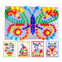 Joc creativ puzzle mozaic cu pioneze din plastic Creative Mosaic, 296 piese, 28 cm