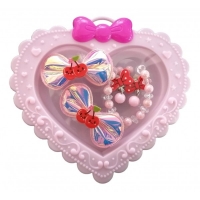 Cutie in forma de inima cu accesorii pentru fetite